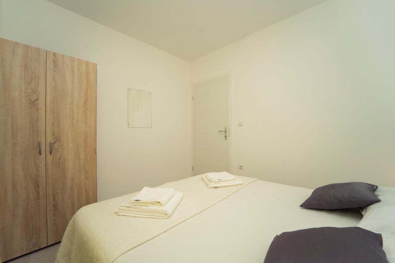 Svema Apartman Vela Luka Bagian luar foto